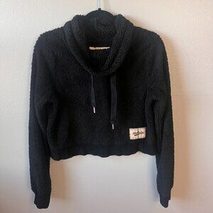 Hollister Women’s Cropped Sherpa Mock Neck Sweatshirt Size XS Y2K